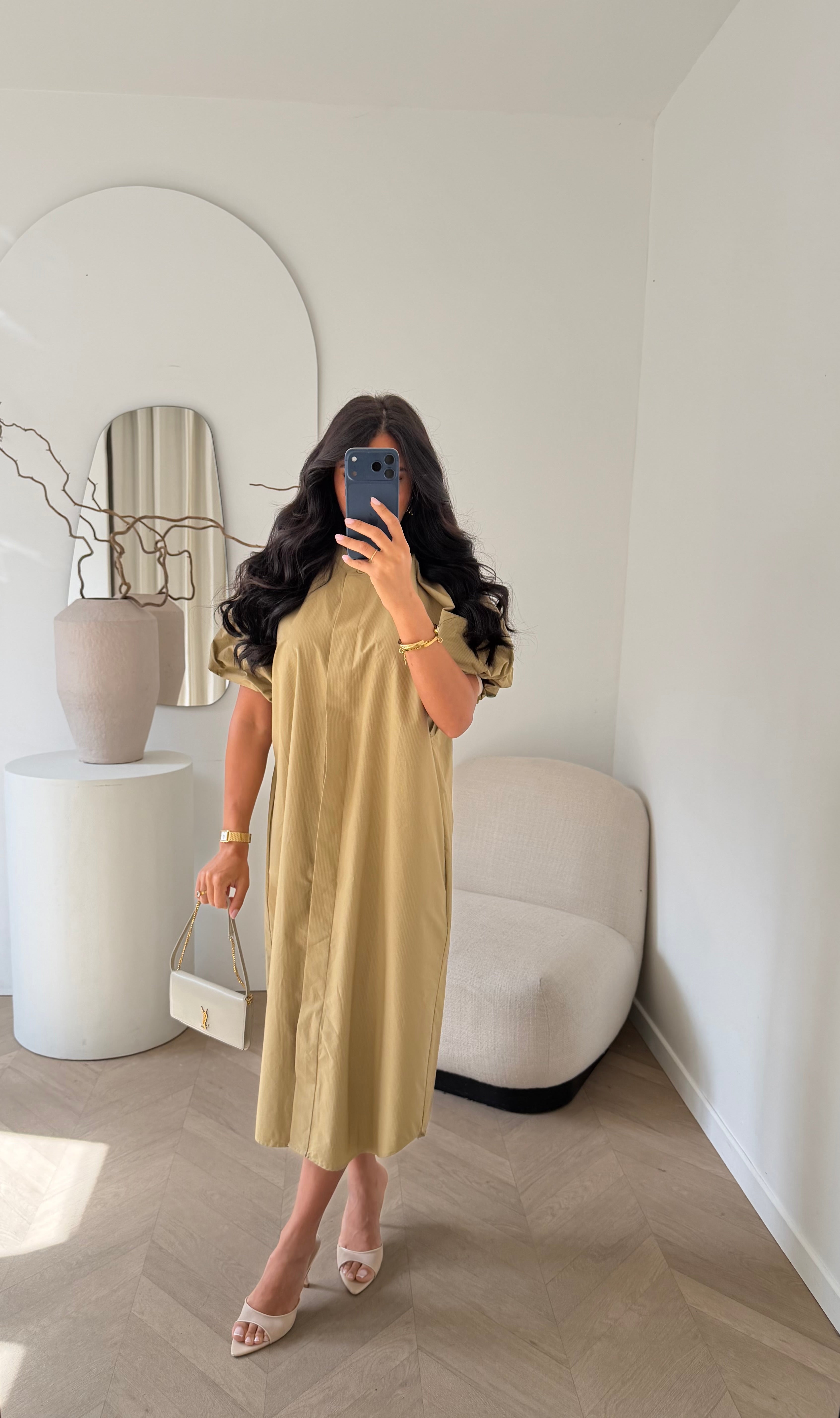Robe SHELLA